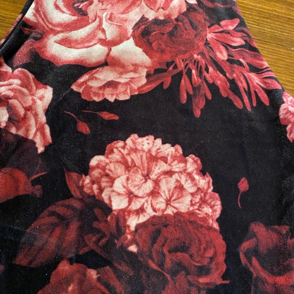 Express Ladies Floral Turtleneck Velvet Thong Bodysuit Sleeveless NWT - Picture 2 of 5